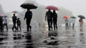 बंगाल में दिनभर होती रहेगी बारिश, तापमान में भी बढ...