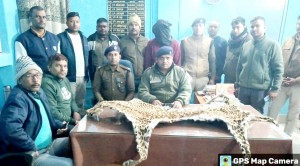 रक्सौल में तेदुआ के खाल के साथ दो गिरफ्तार