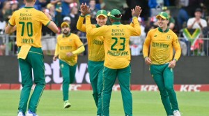 टी20 मैचः दक्षिण अफ्रीका ने भारत को 5 विकेट से हराया