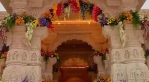 दिल्ली के मंदिरों में प्राण प्रतिष्ठा समारोह के ...